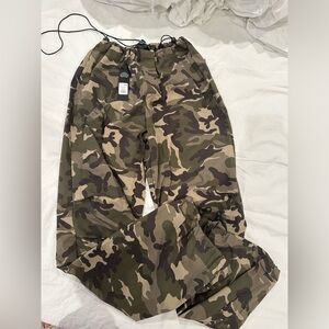 military print pants